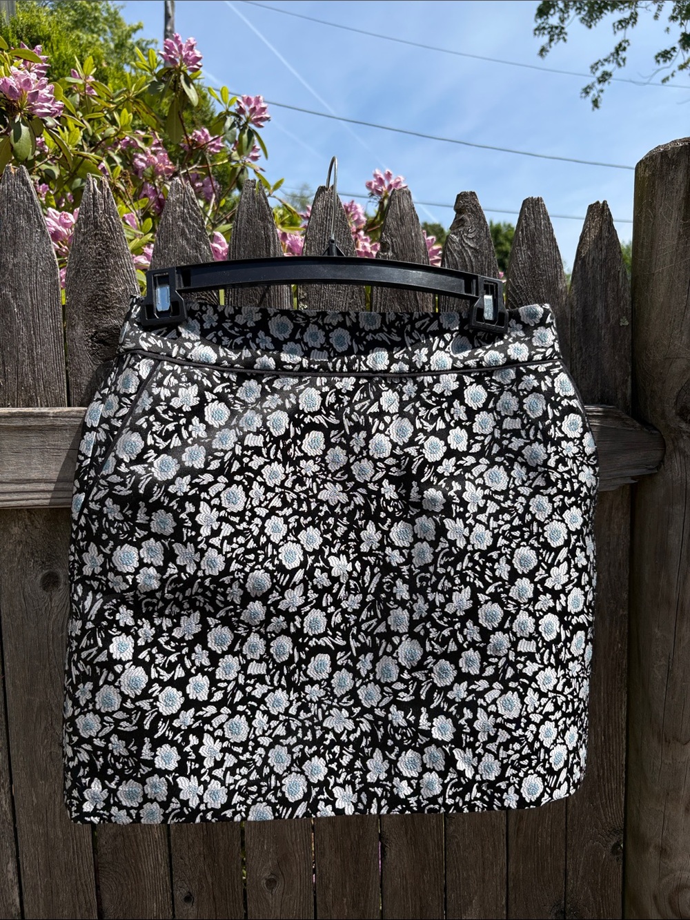Loft size 8 gorgeous skirt!